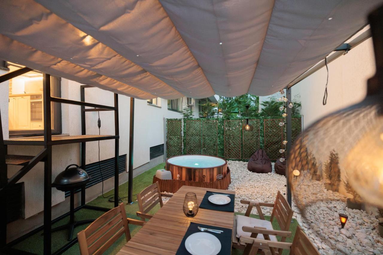 Downtown Hidden Garden With Jacuzzi In Bucharest Leilighet Eksteriør bilde